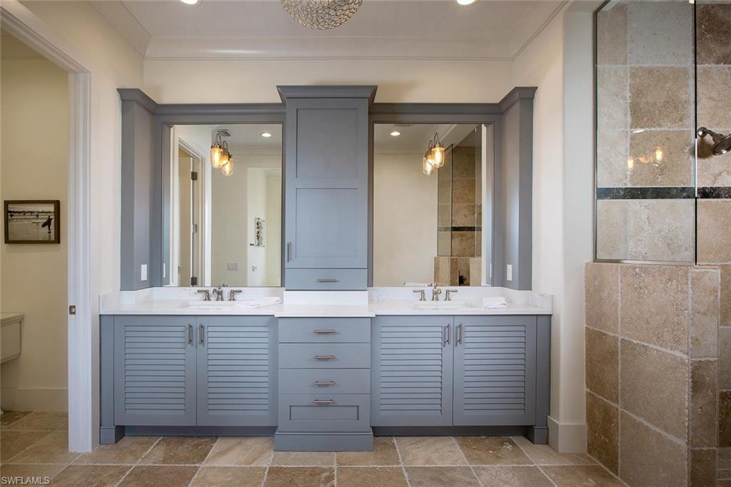 MARCO BEACH - Residential