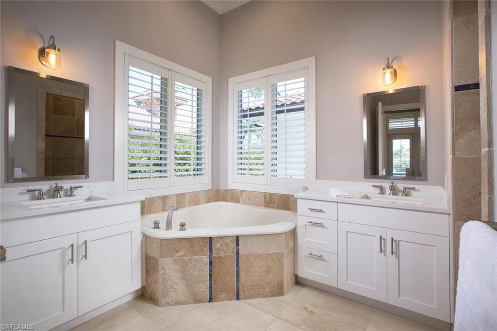 MARCO BEACH - Residential