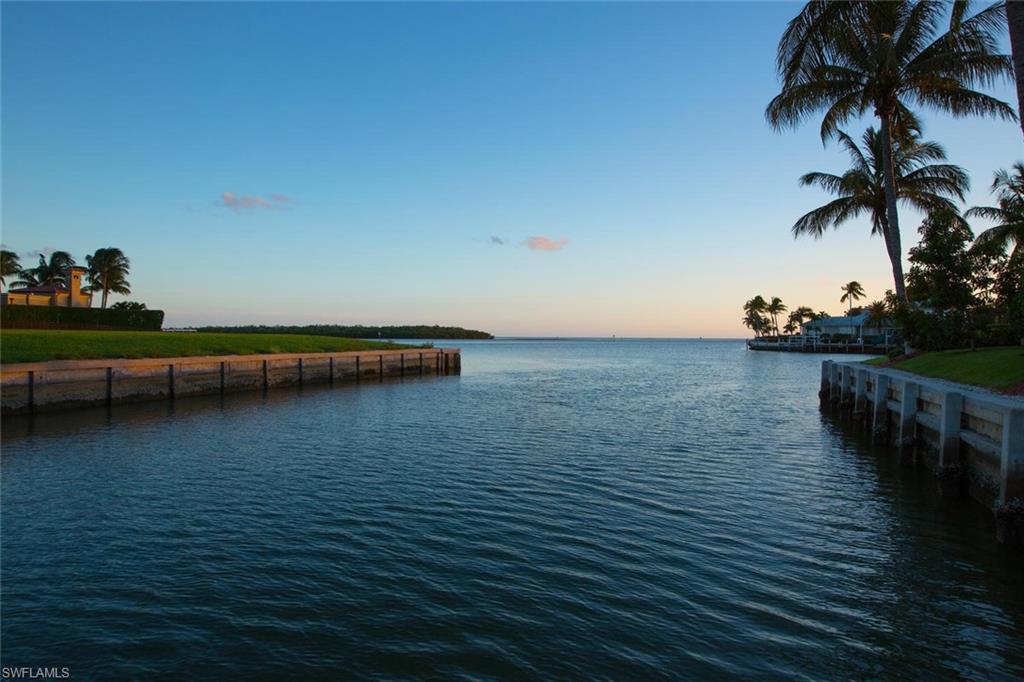 MARCO BEACH - Residential