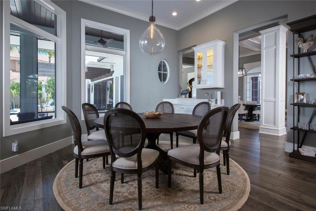 MARCO BEACH - Residential