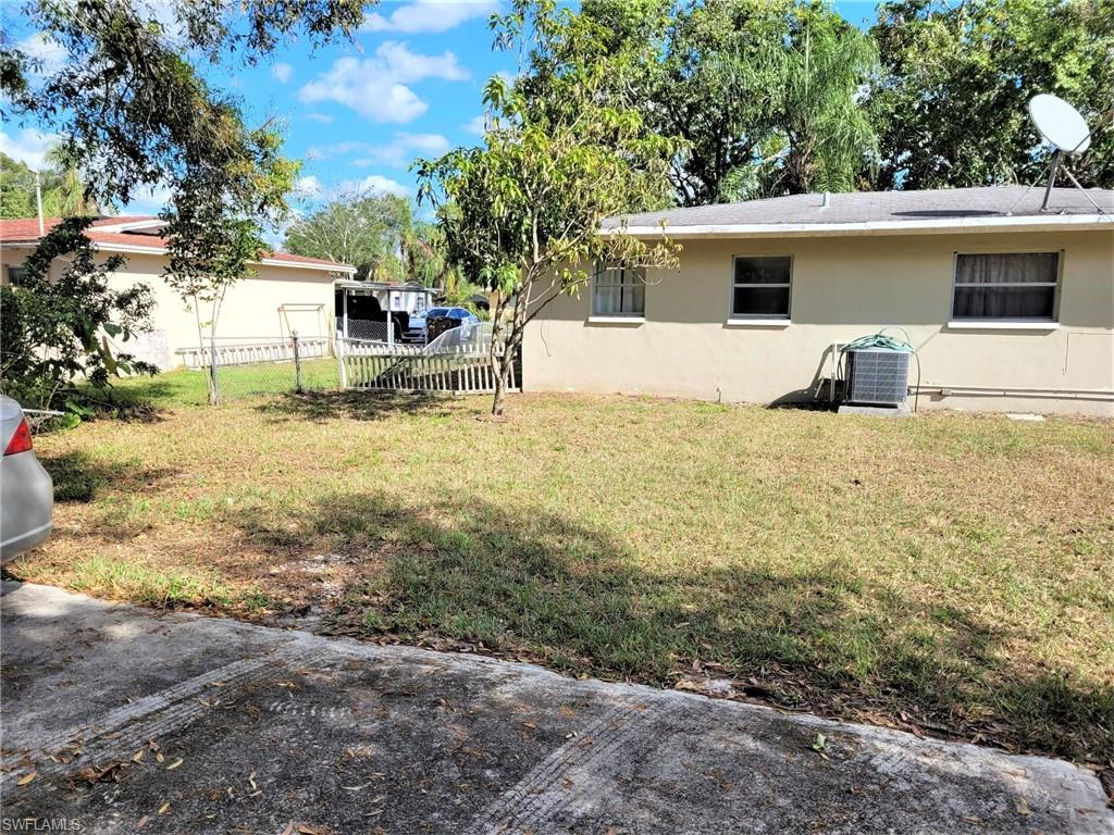 COUNTRY ESTATES - Residential