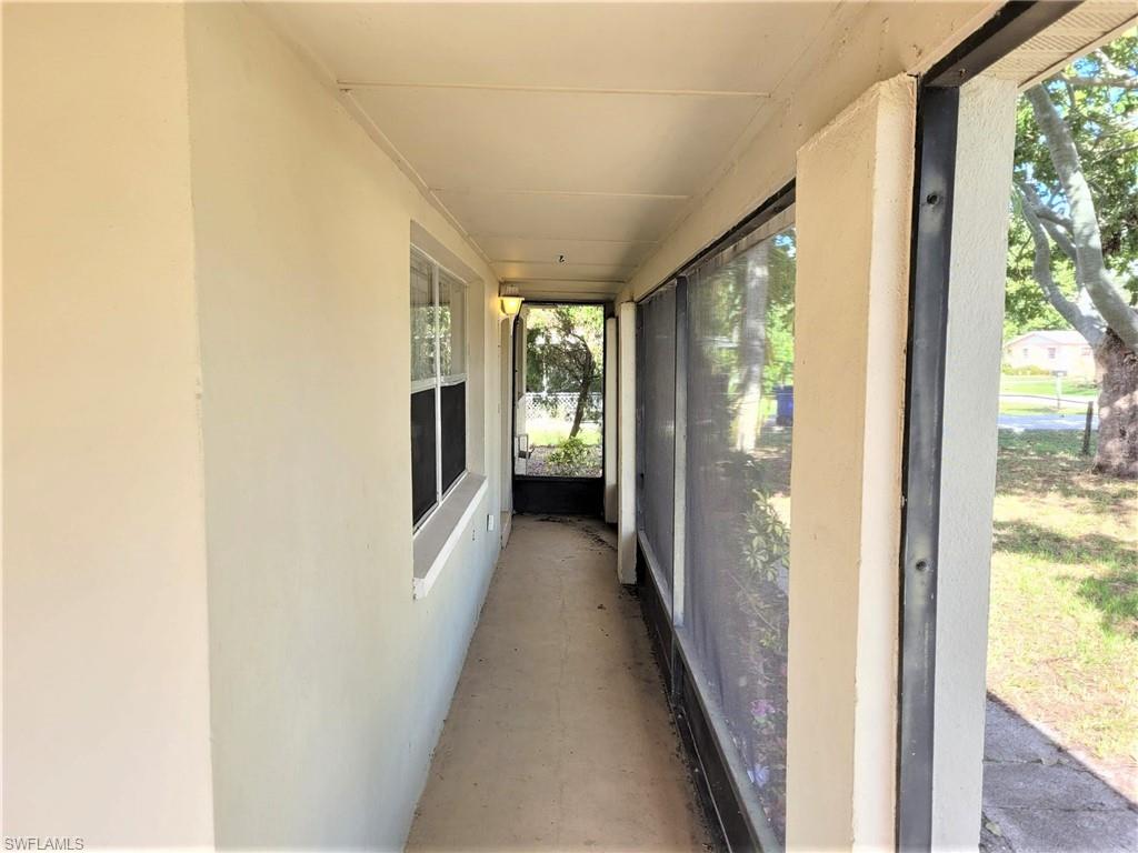 COUNTRY ESTATES - Residential