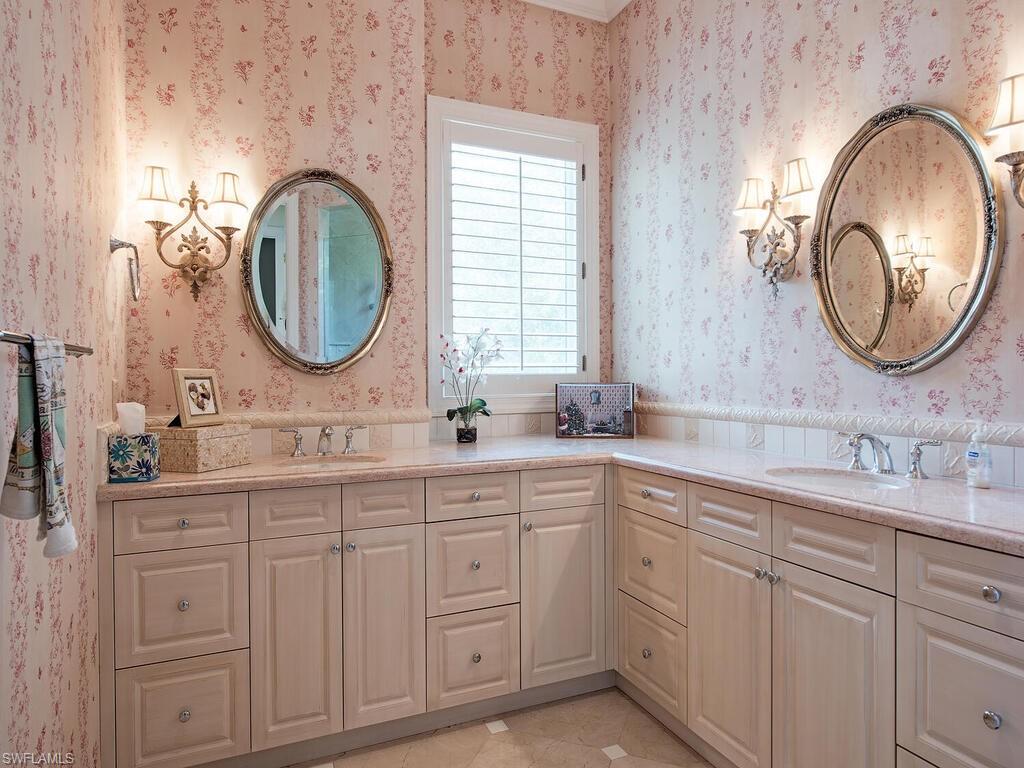 ESTATES AT GREY OAKS - Residential