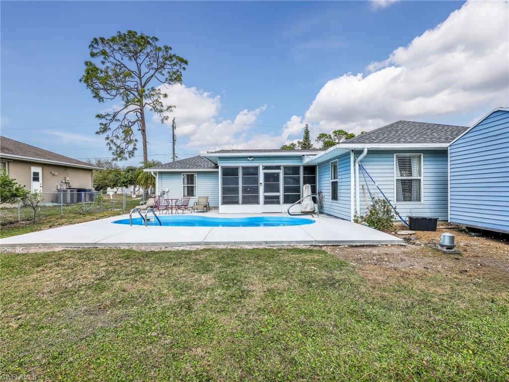 BONITA GOLF CLUB VILLAS - Residential