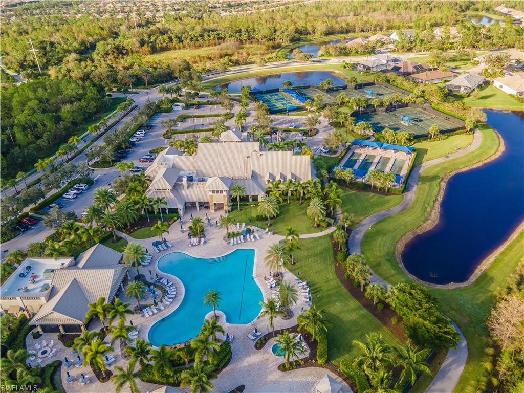 WINDING CYPRESS - Residential