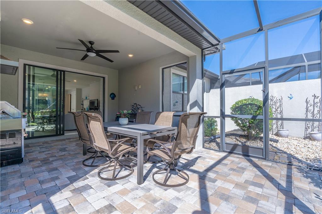 WINDING CYPRESS - Residential