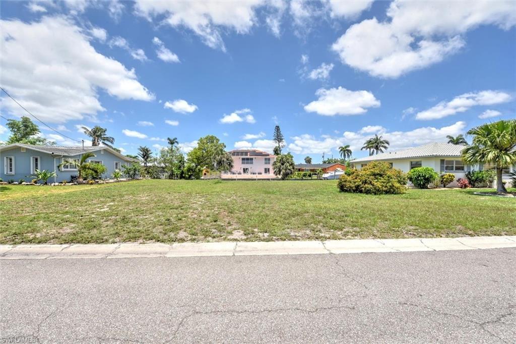 WATERWAY ESTATES - Land