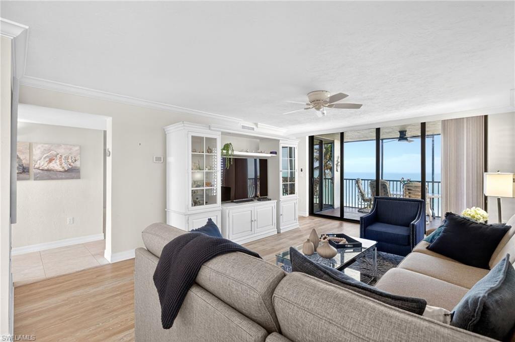 BAYSHORES - Residential