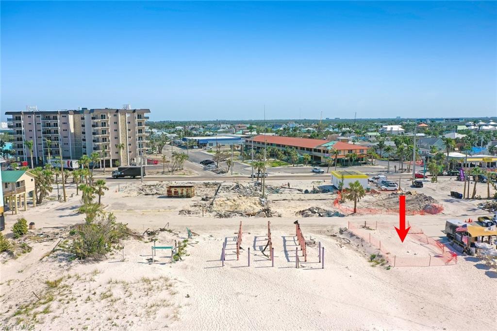 CRESCENT BEACH - Commercial Sale