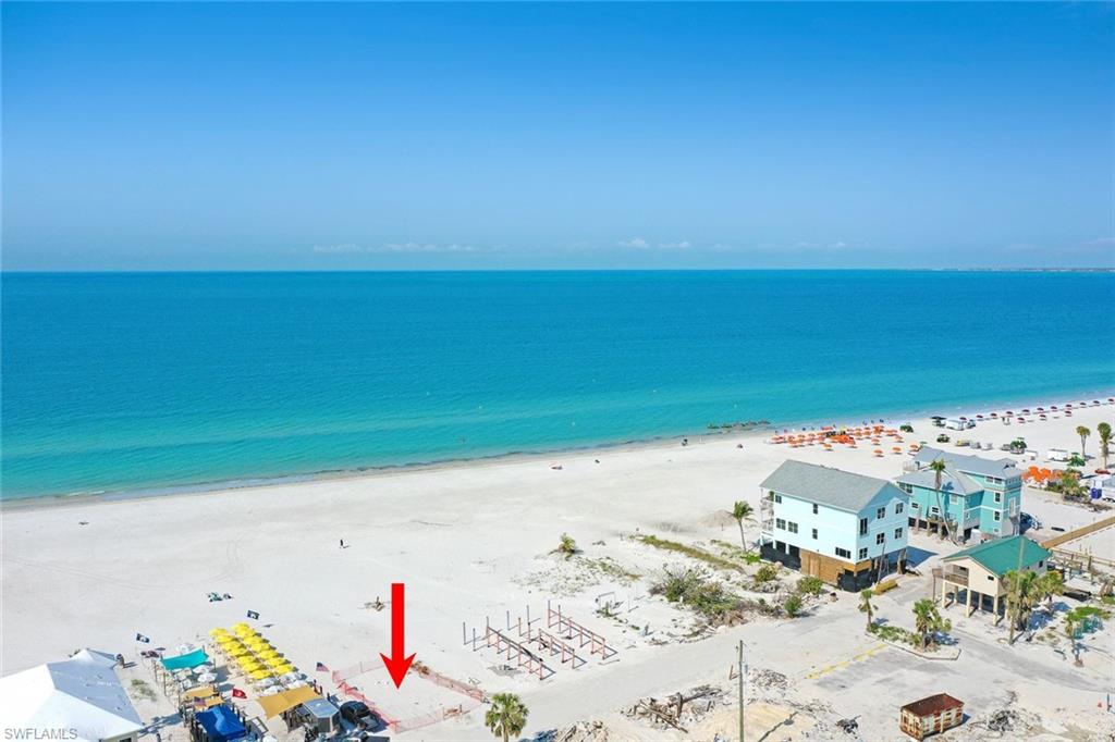 CRESCENT BEACH - Commercial Sale