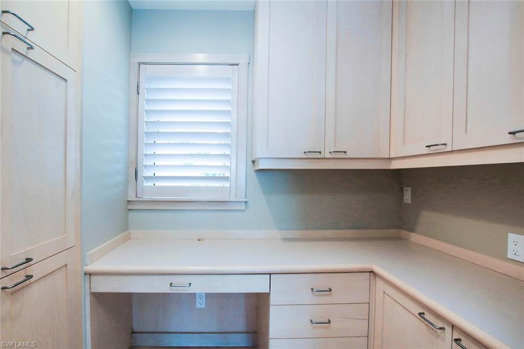 SANIBEL HARBOURS - Residential