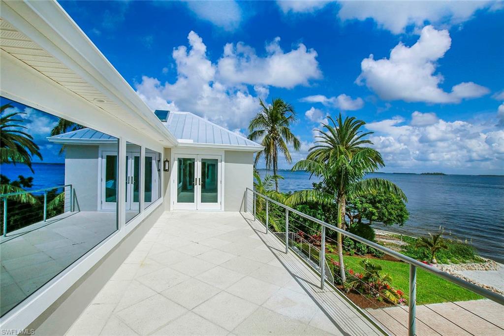 SANIBEL HARBOURS - Residential