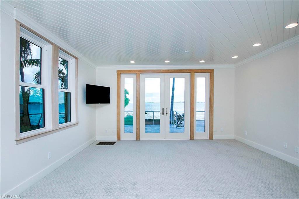 SANIBEL HARBOURS - Residential