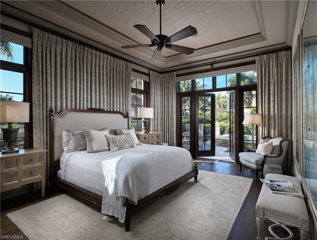 OLDE NAPLES - Residential