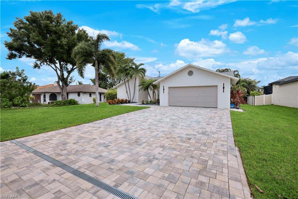 Photo of 1509 SW 52nd LN, CAPE CORAL, FL 33914 (MLS # 226026625)