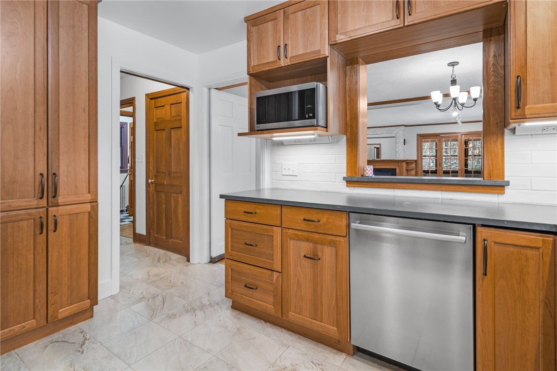 711 Triphammer Road, Ithaca, New York image 13