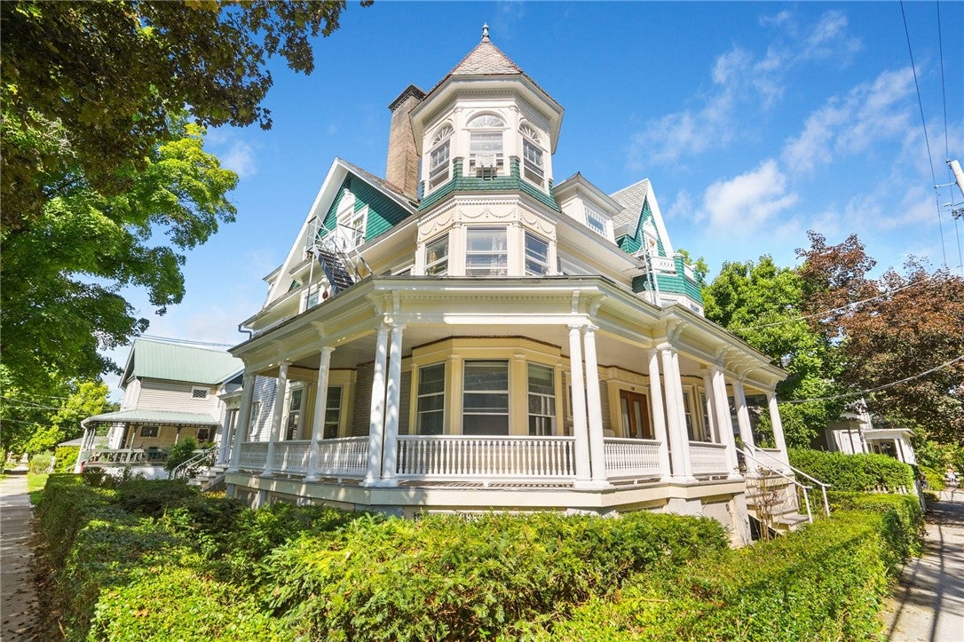 502 N Tioga Street