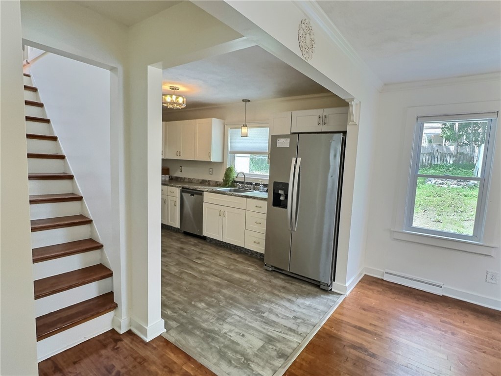 207 Male Avenue, Camillus, New York image 7