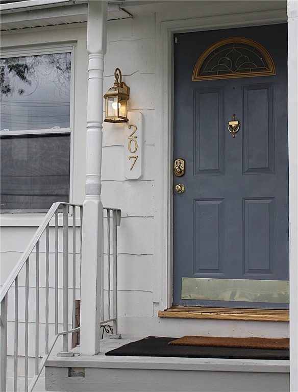 207 Male Avenue, Camillus, New York image 3