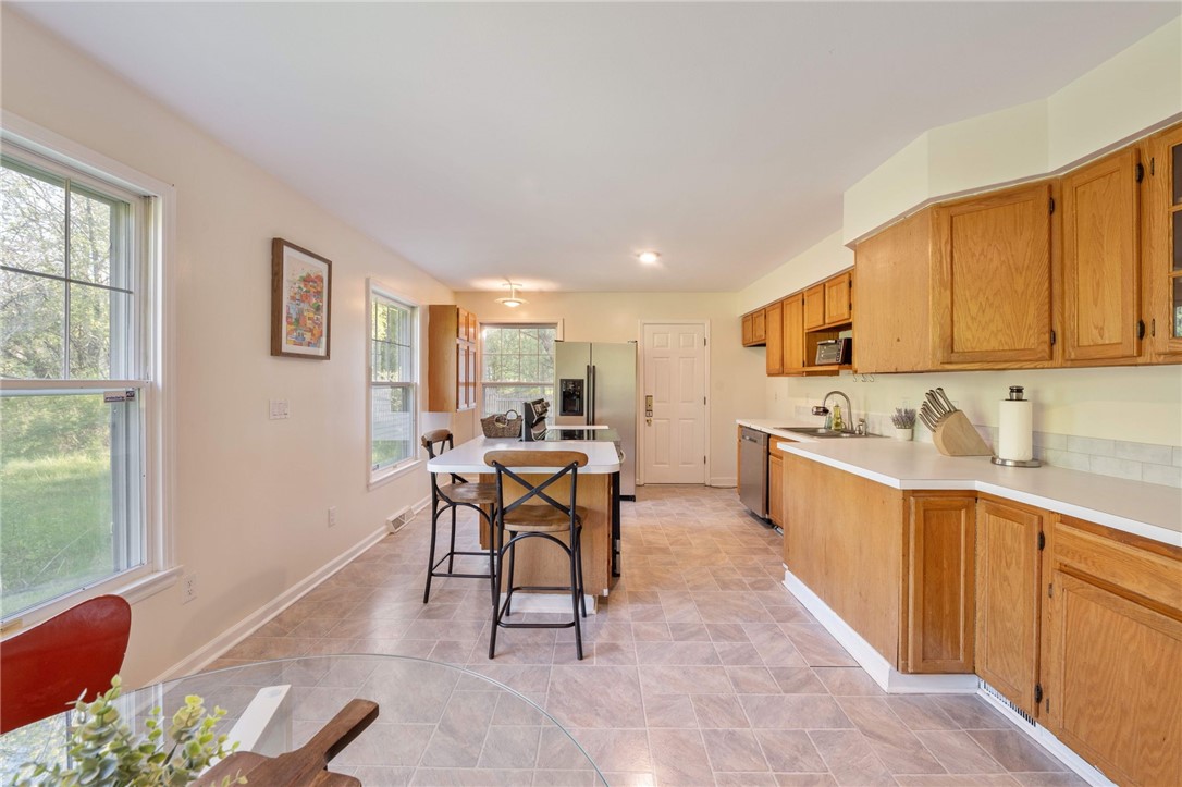 214 Christopher Lane, Ithaca, New York image 9