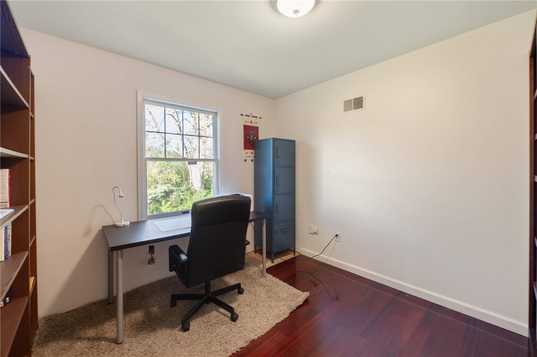 214 Christopher Lane, Ithaca, New York image 13