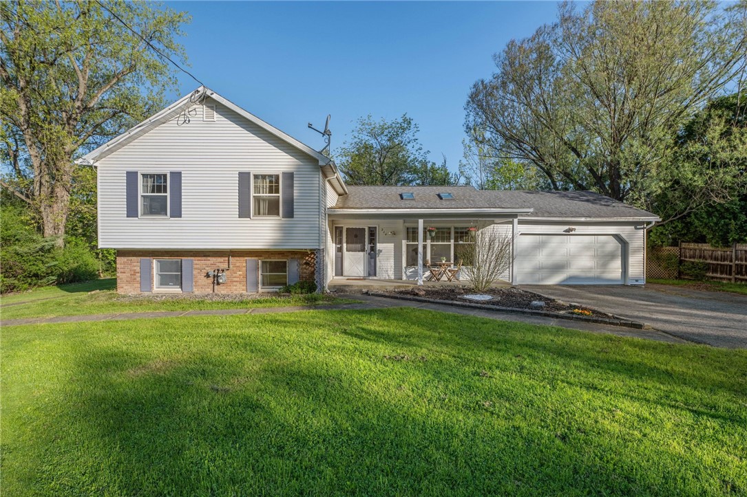 214 Christopher Lane, Ithaca, New York image 1