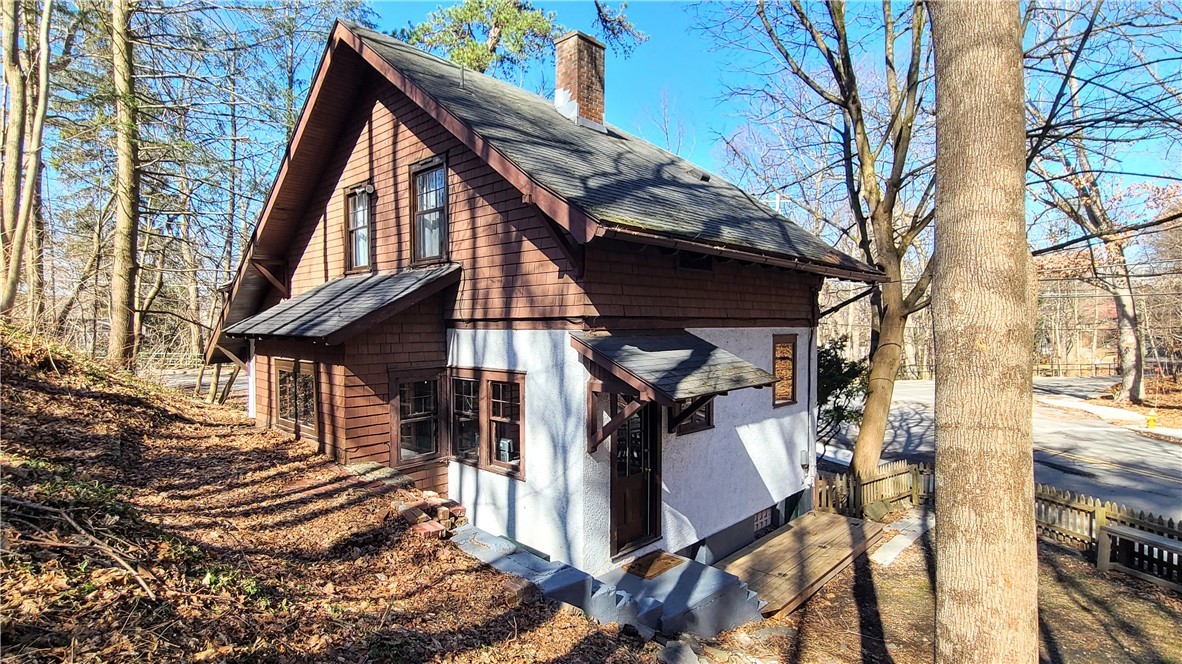 101 Thurston Avenue, Ithaca, New York image 2