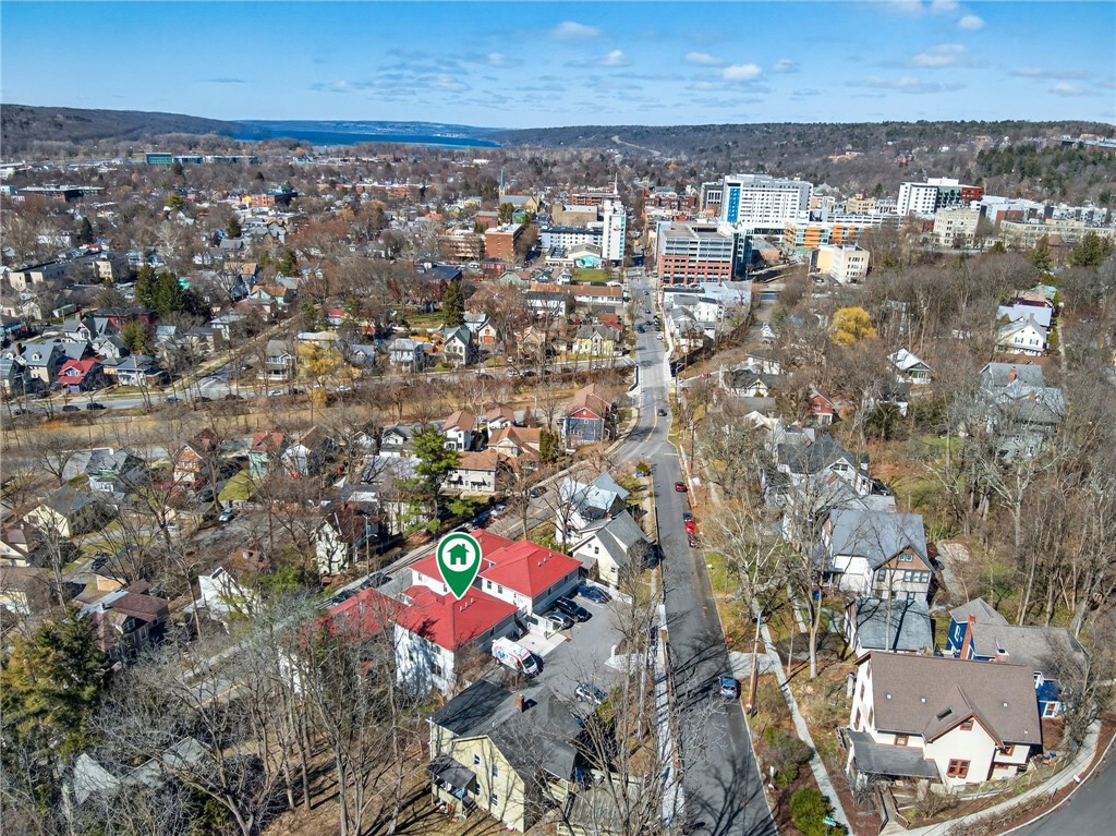 215 W Spencer Street D2