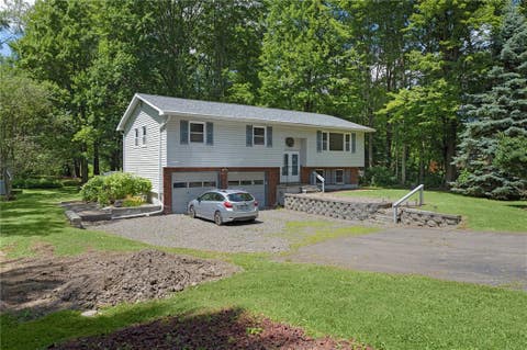 Photo for 7 Kimberly Drive