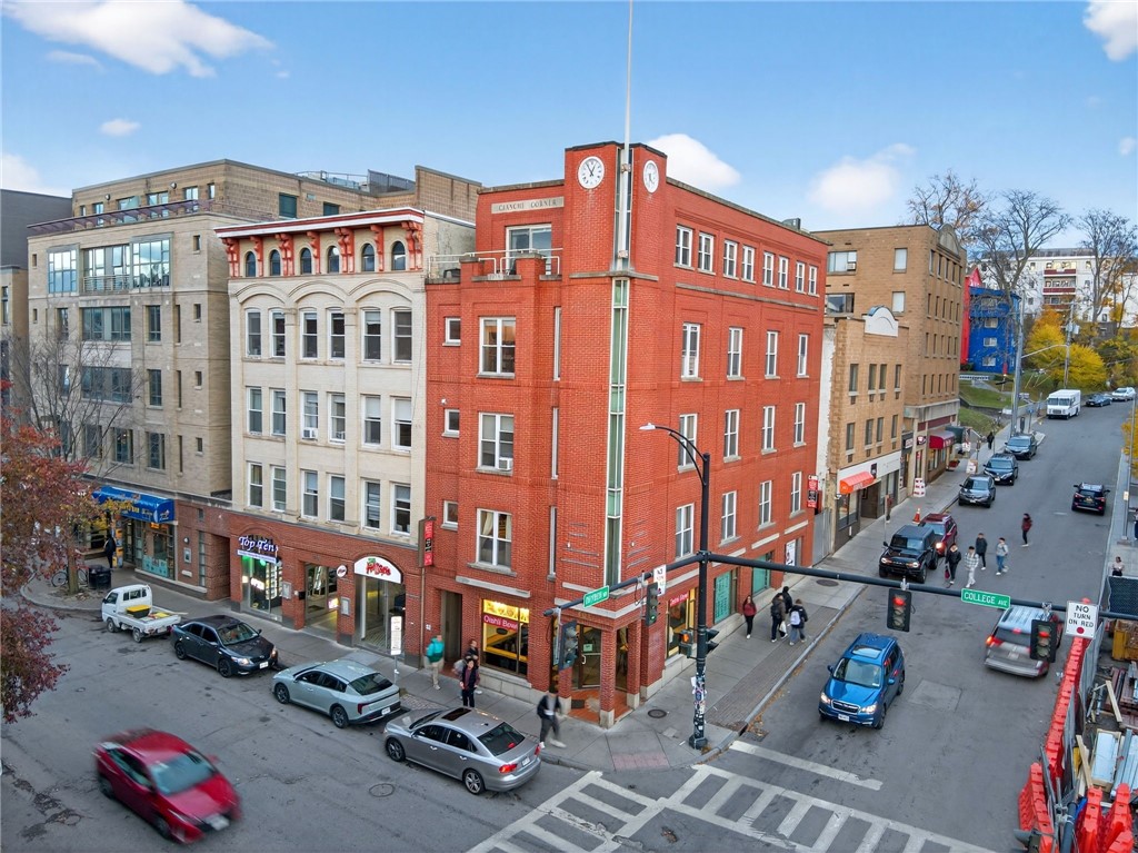 401-403 College Avenue