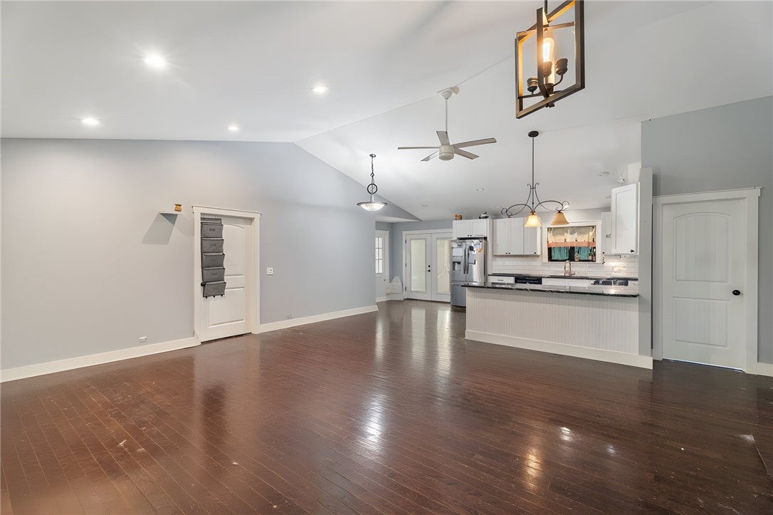 4021 Cold Springs Road