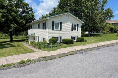 107 Oak Hill Road