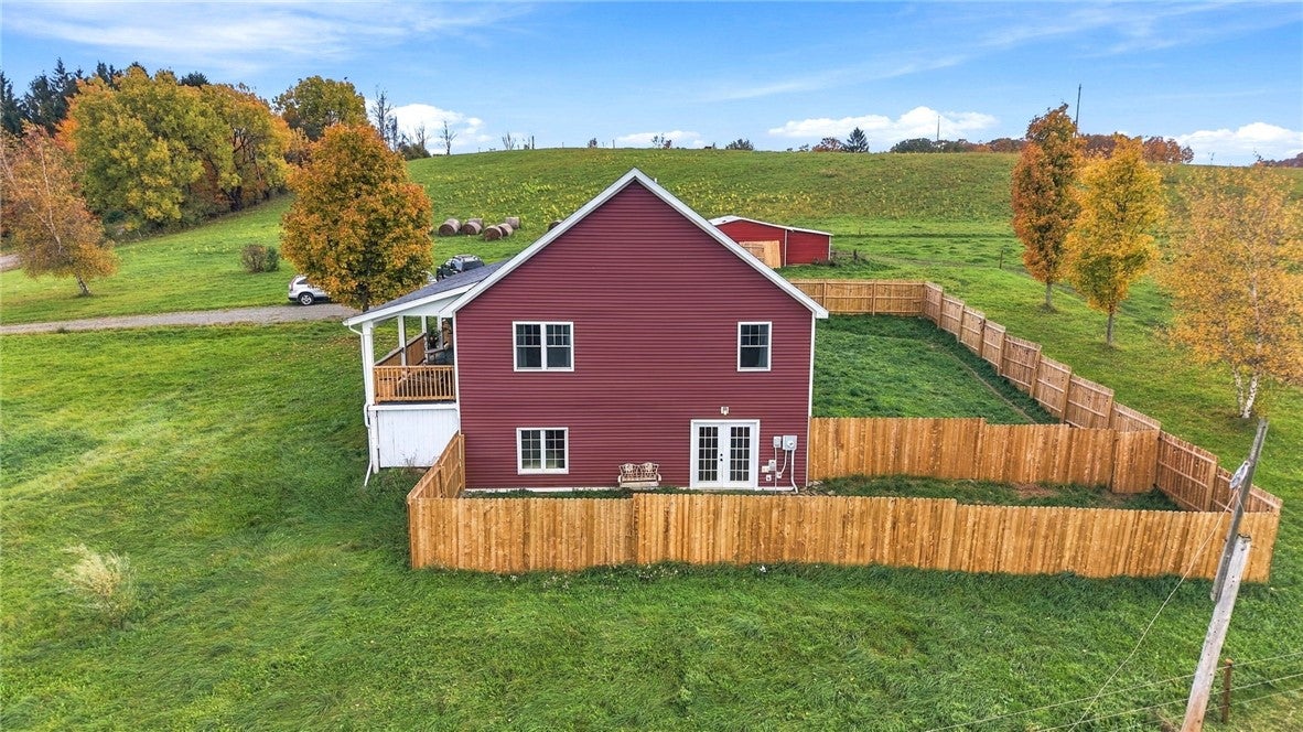 323 Cooper Hill Road