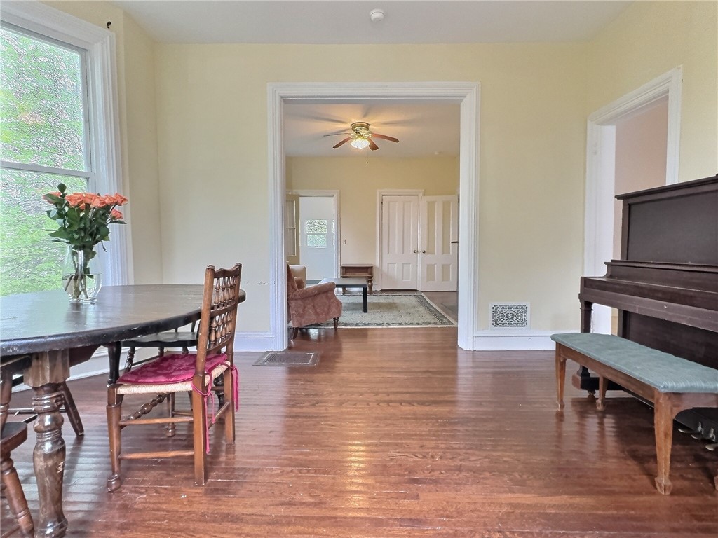 116 Schuyler Place, Ithaca, New York image 3