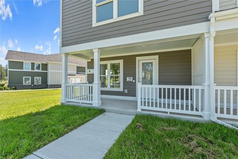 25 Crescent Way Trumansburg NY 14886