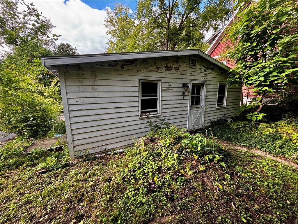 528 Spencer Road