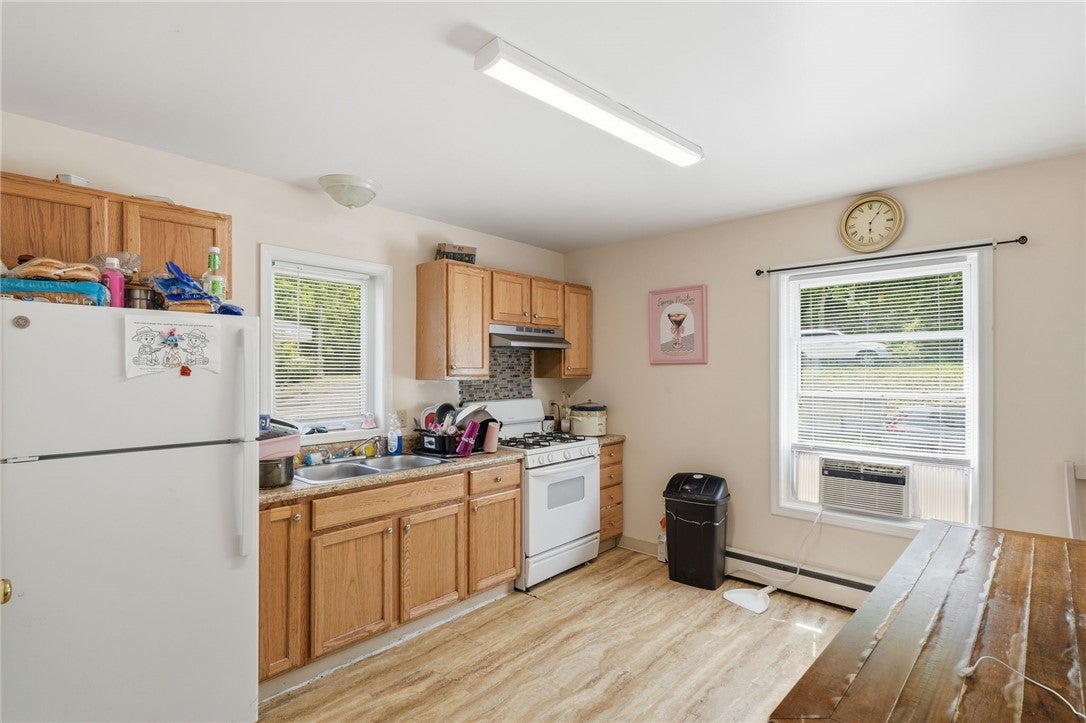 638 Spencer Road