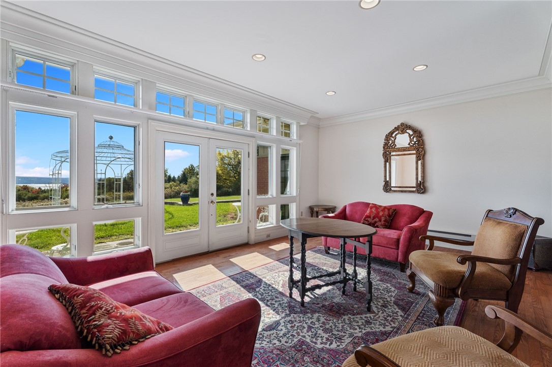 555 Ridge Road