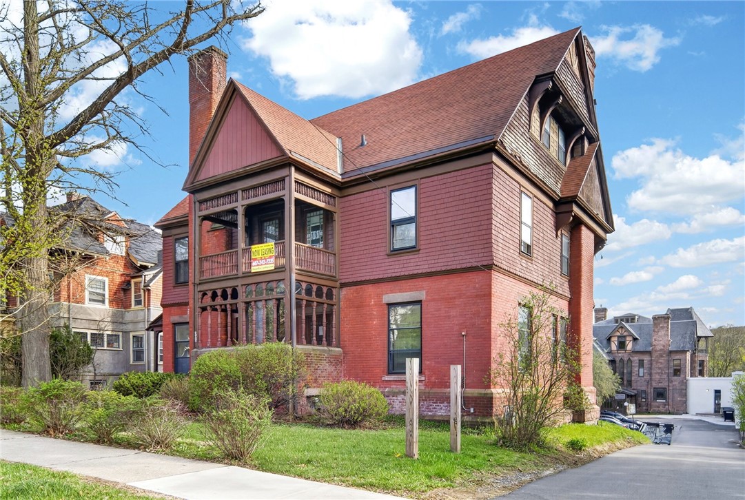 505 E Seneca Street