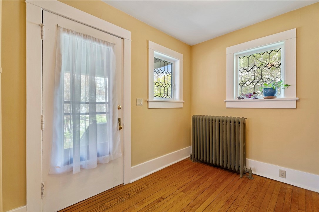 409 S Albany Street, Ithaca, New York image 4