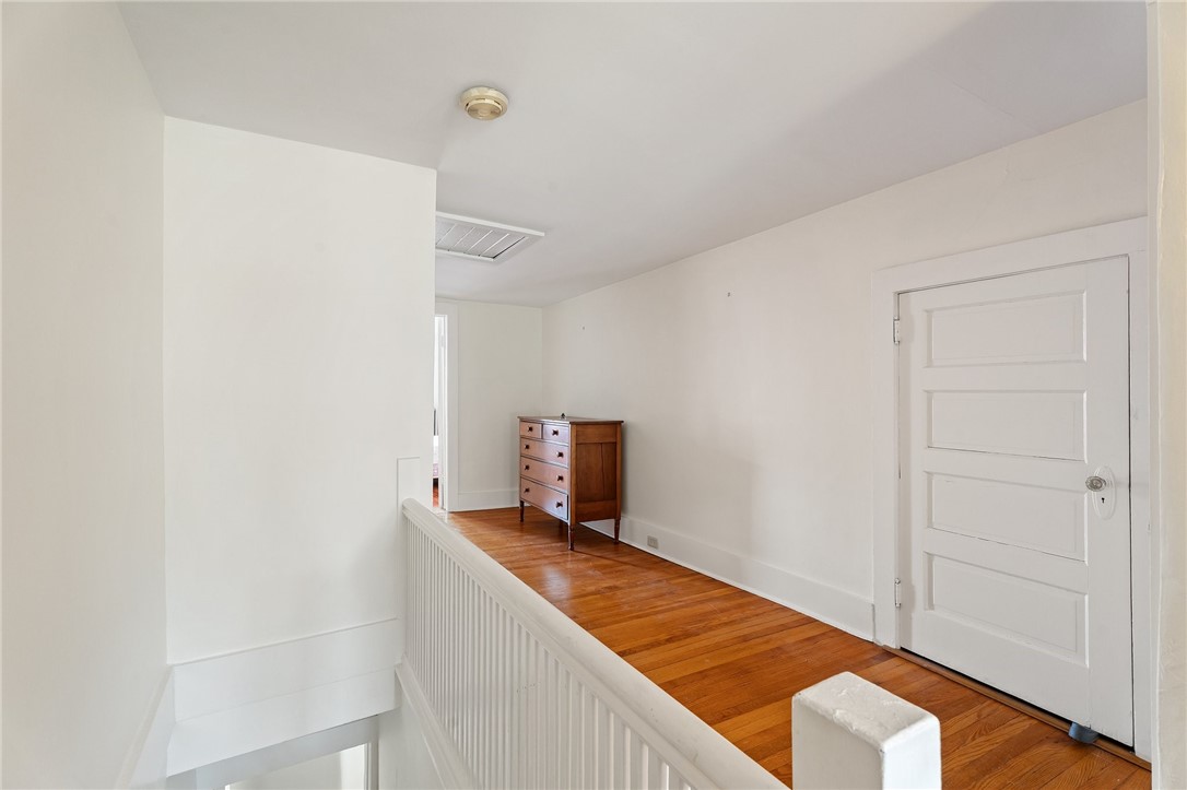 409 S Albany Street, Ithaca, New York image 19