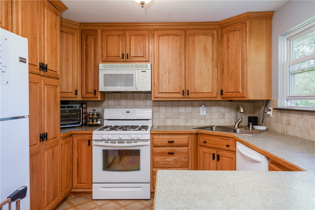 124 Searles Road, Lansing, New York image 15