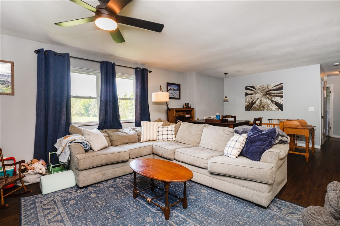 124 Searles Road, Lansing, New York image 3