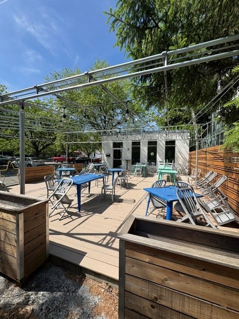 202 E Falls Street