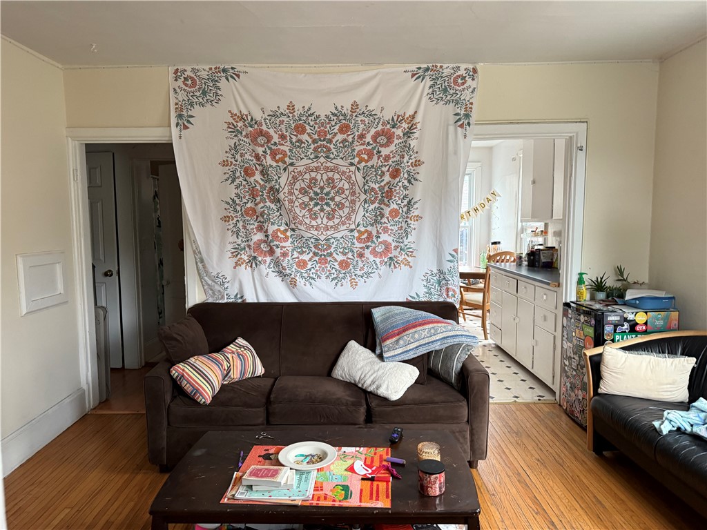 311-313 S Aurora Street