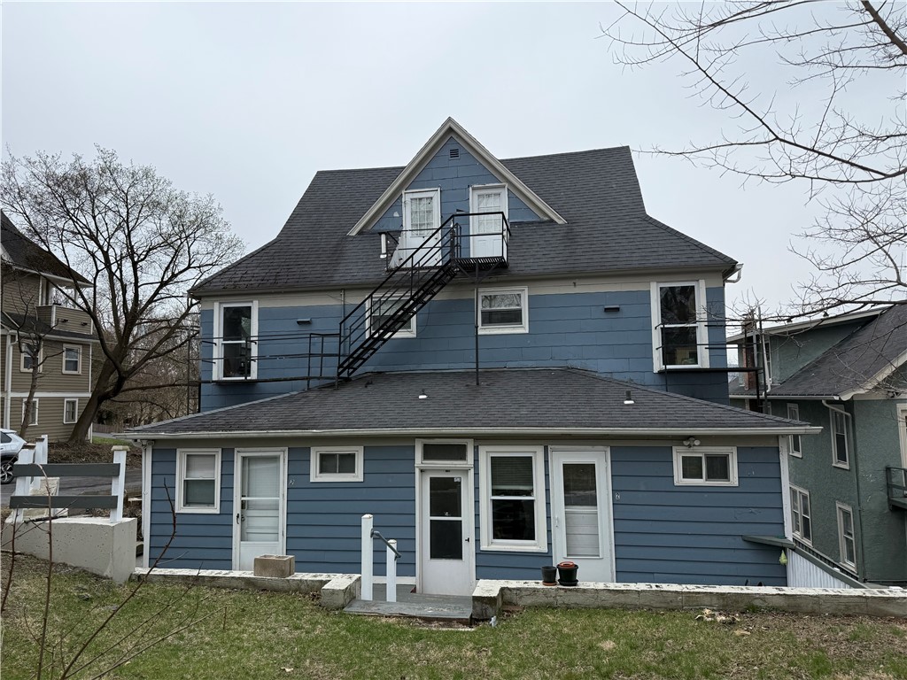311-313 S Aurora Street