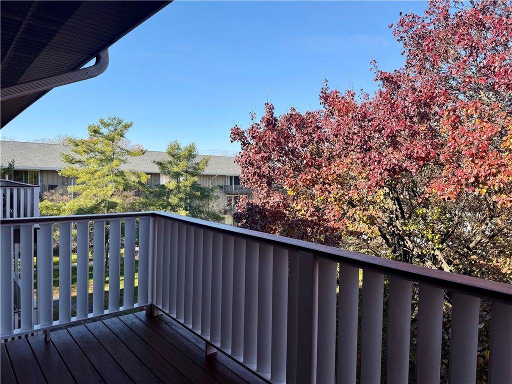 2250 N Triphammer F6