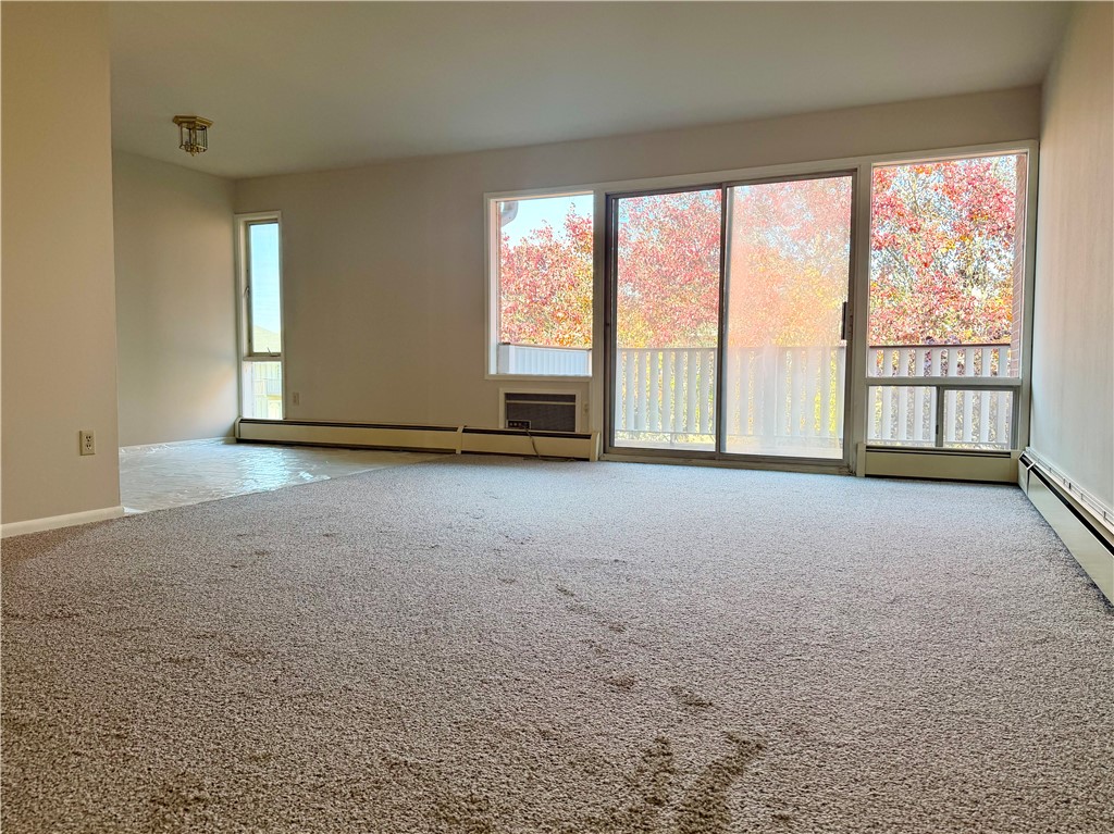 2250 N Triphammer F6