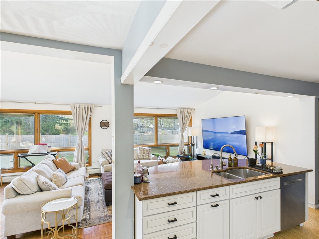 1205 Hanshaw Road, Ithaca, New York image 8