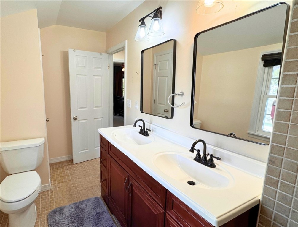 Montour, New York 14869, United States, 3 Bedrooms Bedrooms, ,2 BathroomsBathrooms,Residential,Pending,235764